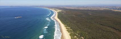 Smoky Beach - South West Rocks - NSW 2015 (PBH4 00 19447)